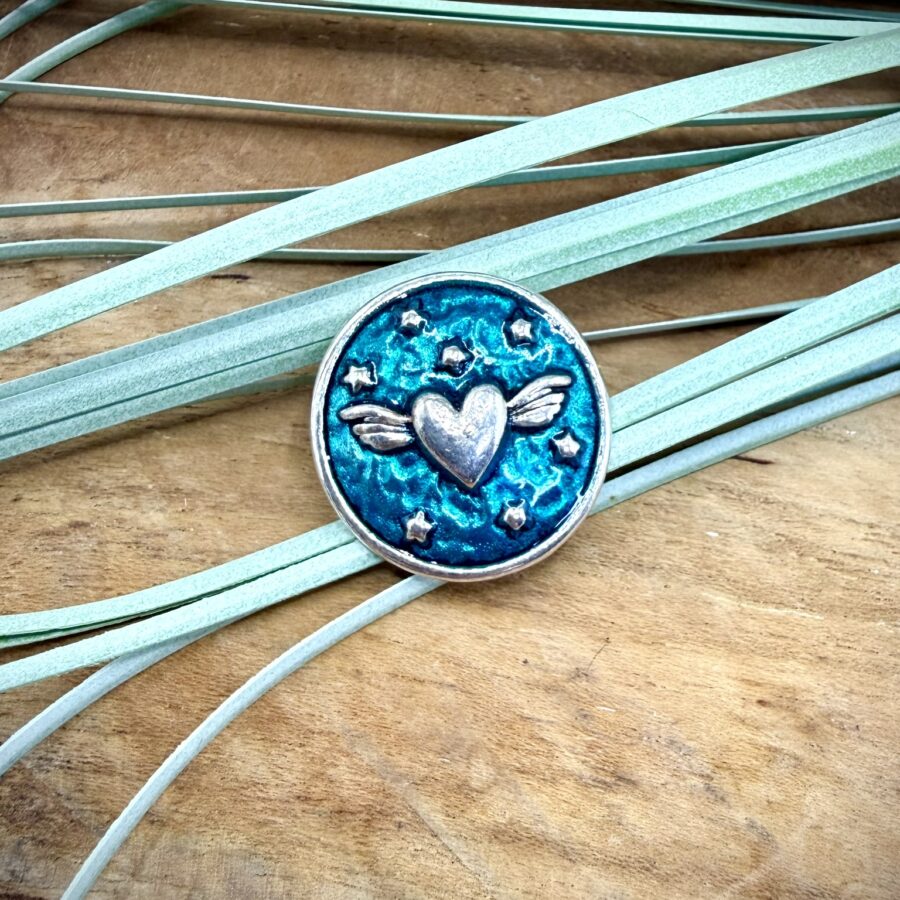 Bouton cœur ailé turquoise décoratif argenté en métal