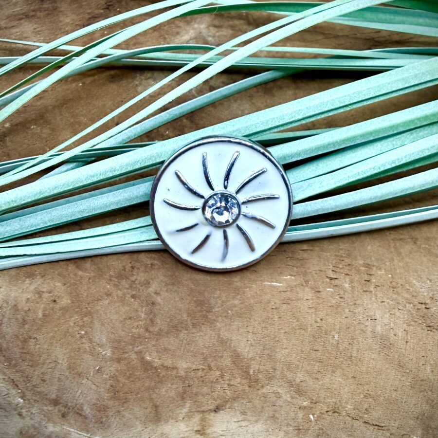 bouton pression soleil blanc